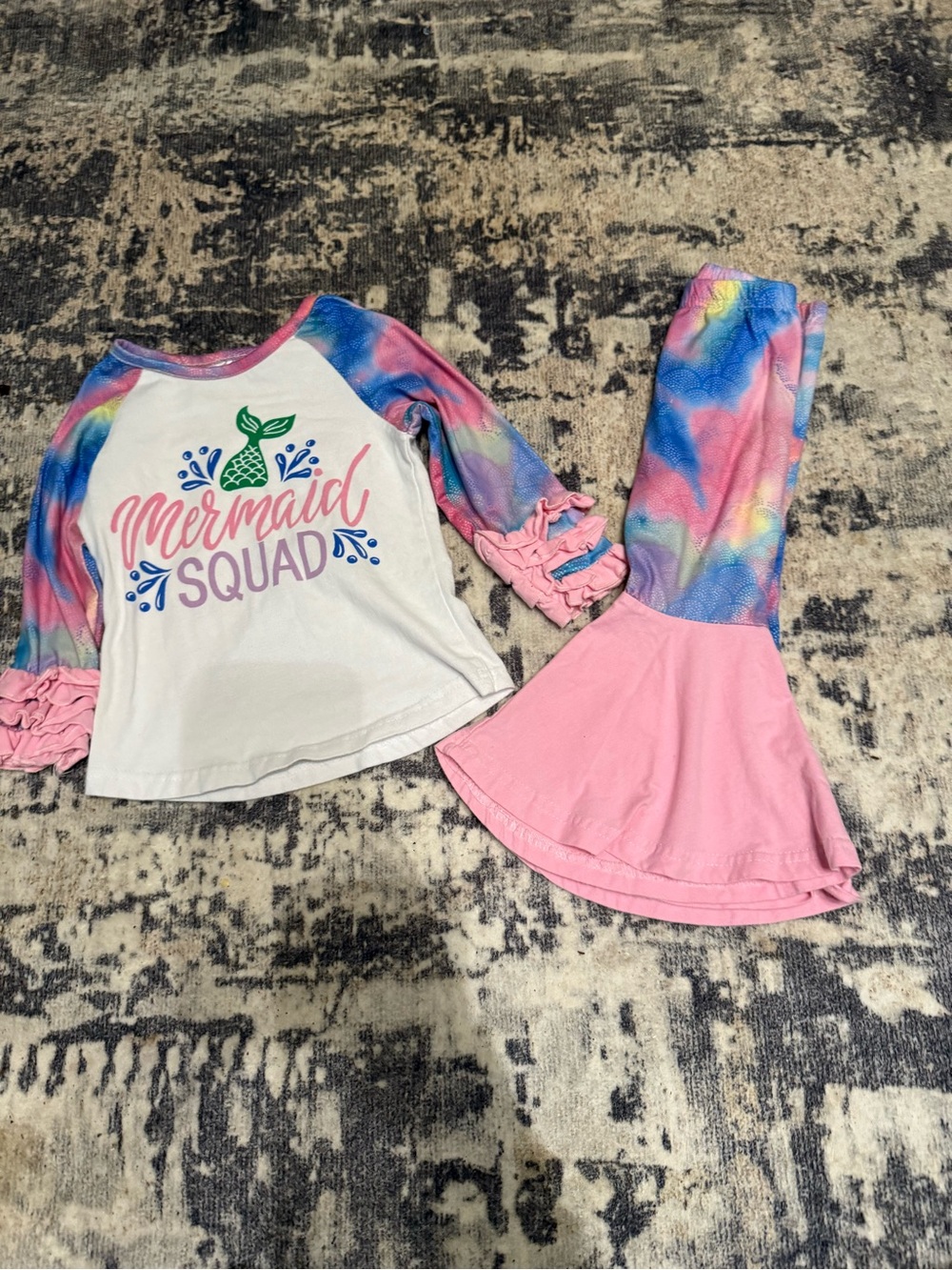 & Other Stories Girls "Mermaid Squad" White Top with Pink & Multicolor Sleeves